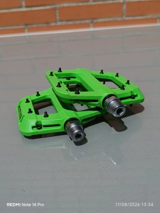 Pedales RACEFACE CHESTER plataforma, Nylon, verdes