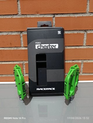 Pedales RACEFACE CHESTER plataforma, Nylon, verdes