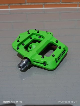 Pedales RACEFACE CHESTER plataforma, Nylon, verdes