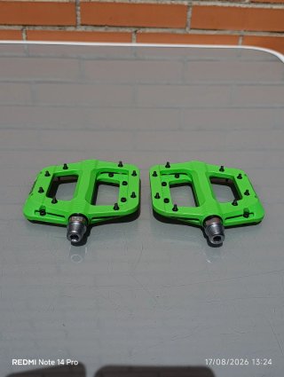 Pedales RACEFACE CHESTER plataforma, Nylon, verdes