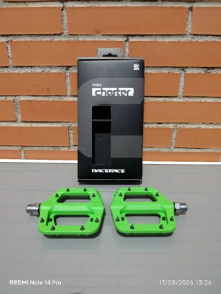 Pedales RACEFACE CHESTER plataforma, Nylon, verdes