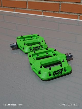 Pedales RACEFACE CHESTER plataforma, Nylon, verdes