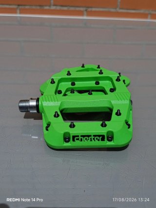 Pedales RACEFACE CHESTER plataforma, Nylon, verdes