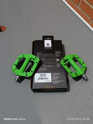 Pedales RACEFACE CHESTER plataforma, Nylon, verdes