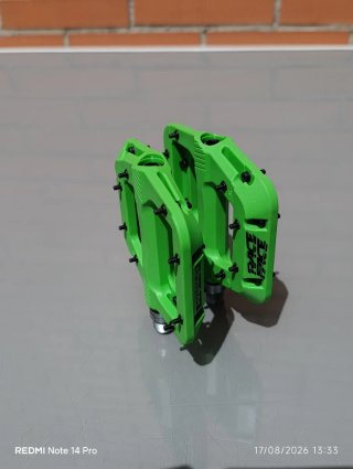 Pedales RACEFACE CHESTER plataforma, Nylon, verdes