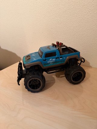 Camioneta RC Azul Mounty