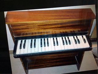 Piano Juguete Antiguo Madera