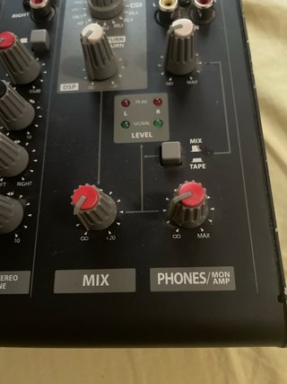 Mesa de mezclas LEM MX8FX STEREO MIXER