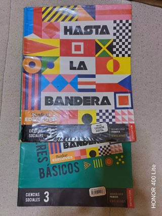 Libro de texto y cuadernillo sociales 3 primaria