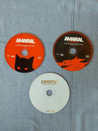 CDs Amaral: Pajaros en la Cabeza y Gato Negro
