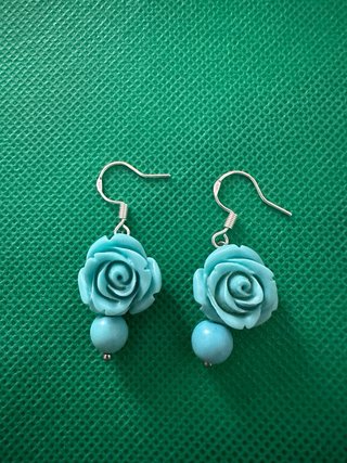 Orecchini resina rosa ganci argento 925