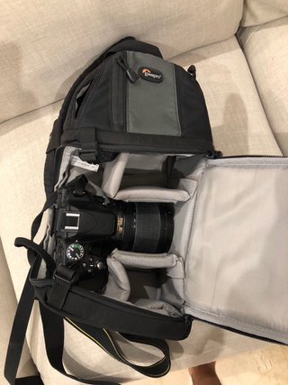 Nikon D5100 + objetivo 18-105 + Mochila