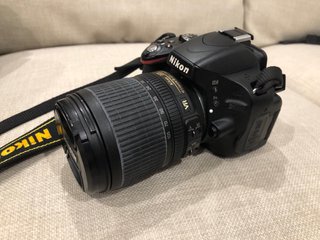 Nikon D5100 + objetivo 18-105 + Mochila