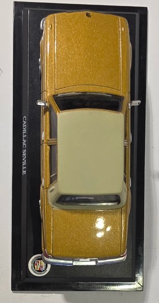 Cadillac Seville 1978 escala 1/43