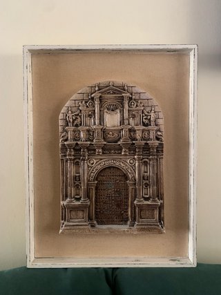 Cuadro relieve fachada clásica