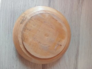 Piccola scatola portagioie in legno dipinta