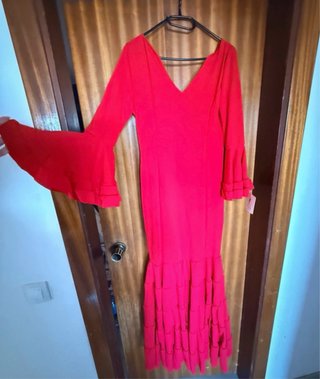 Traje de flamenca rojo
