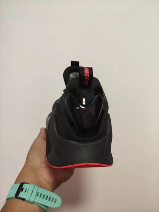T46 Nike Free Metcon 6 Negro/Rojo