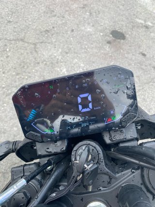 Voge 125R Negra Moto Naked