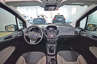 FORD TOURNEO COURIER 1.5 TDCI TITANIUM