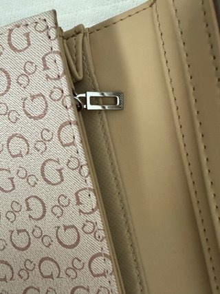 Monedero Guess