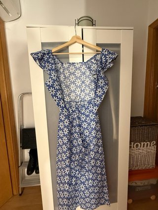 Mono niña estampado floral.  Talla 12-14 años