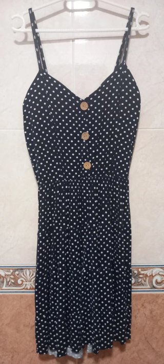 Vestido de lunares negro y blanco con elastan