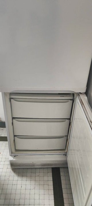 Frigorífico, cocina-horno y lavadora
