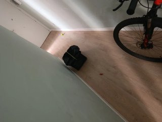 Bicicleta Eléctrica marca "Cube" 29 Roja