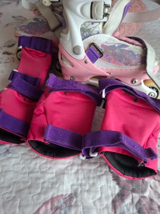 Patines niña talla ajustable + protecciones
