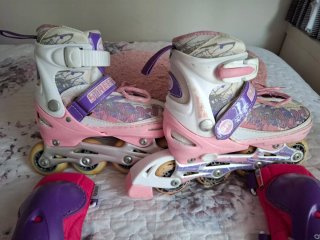 Patines niña talla ajustable + protecciones