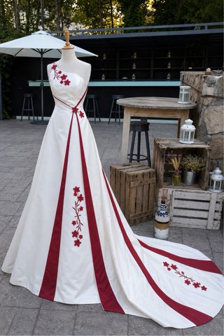 Vestido de Novia Blanco y Rojo