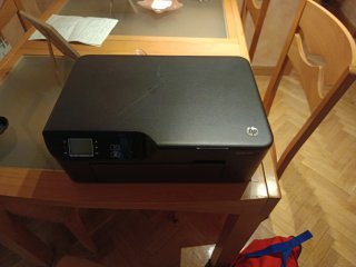 Impresora Multifunción HP Negra y Naranja