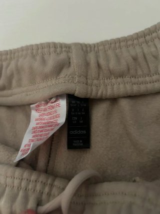Lote 3 Pantalones Mckenzie, Adidas y pull and bear