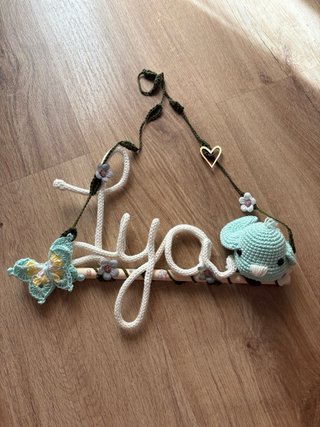 Columpio nombre Leo personalizado hecho a mano