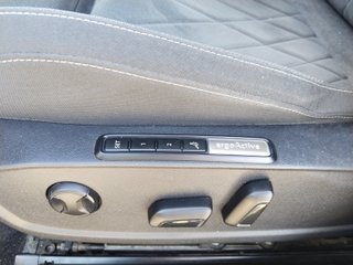 CUOTA 300€ - Volkswagen Golf 2020 2.0 150CV DSG