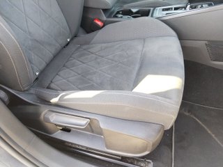 CUOTA 300€ - Volkswagen Golf 2020 2.0 150CV DSG