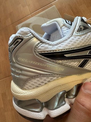 Asics Gel-Kayano 14