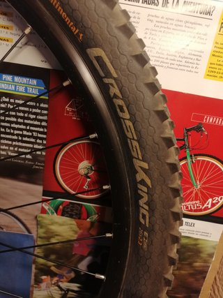 Rueda completa Shimano Deore LLanta WTB Disco Avid