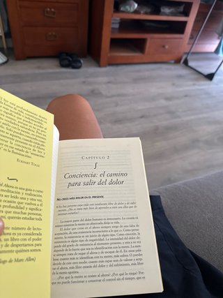 El poder del ahora una guía para la iluminación...