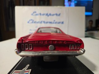 Ford Mustang 1967 escala 1/43