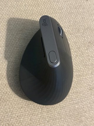 Logitech MX Vertical Ratón Ergonómico Inalámbrico