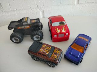 Lote Hot Wheels Varios Modelos