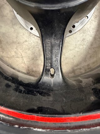 Llanta Trasera Suzuki GSXR 750 K6 K7 K8