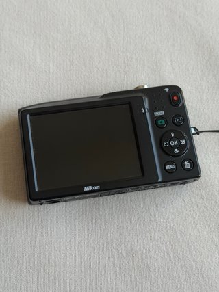 Nikon Coolpix S2700 Camara Digital Negra