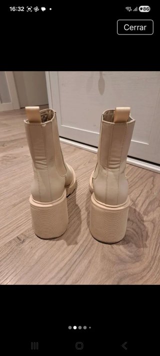 Botas Stradivarius Beige 37. Como nuevo. GARANTIZA