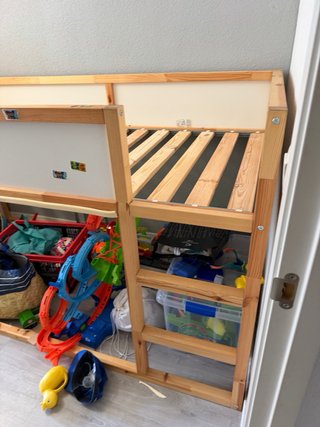 Cama alta Kura IKEA