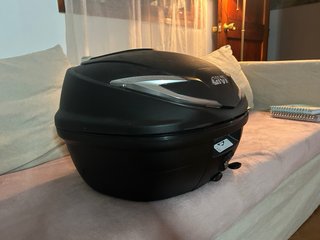 Baúl Moto GIVI 39L