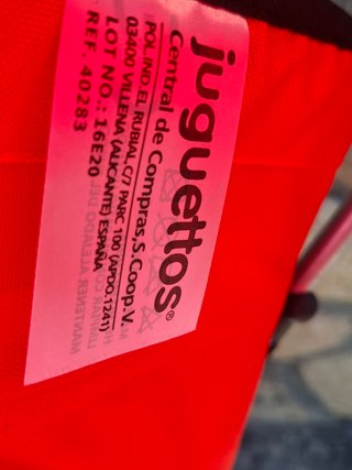 Carrito de muñecas Mimittos rojo