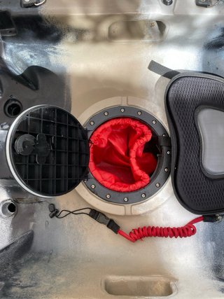 Kayak de Pesca Rígido + Remo y Chaleco